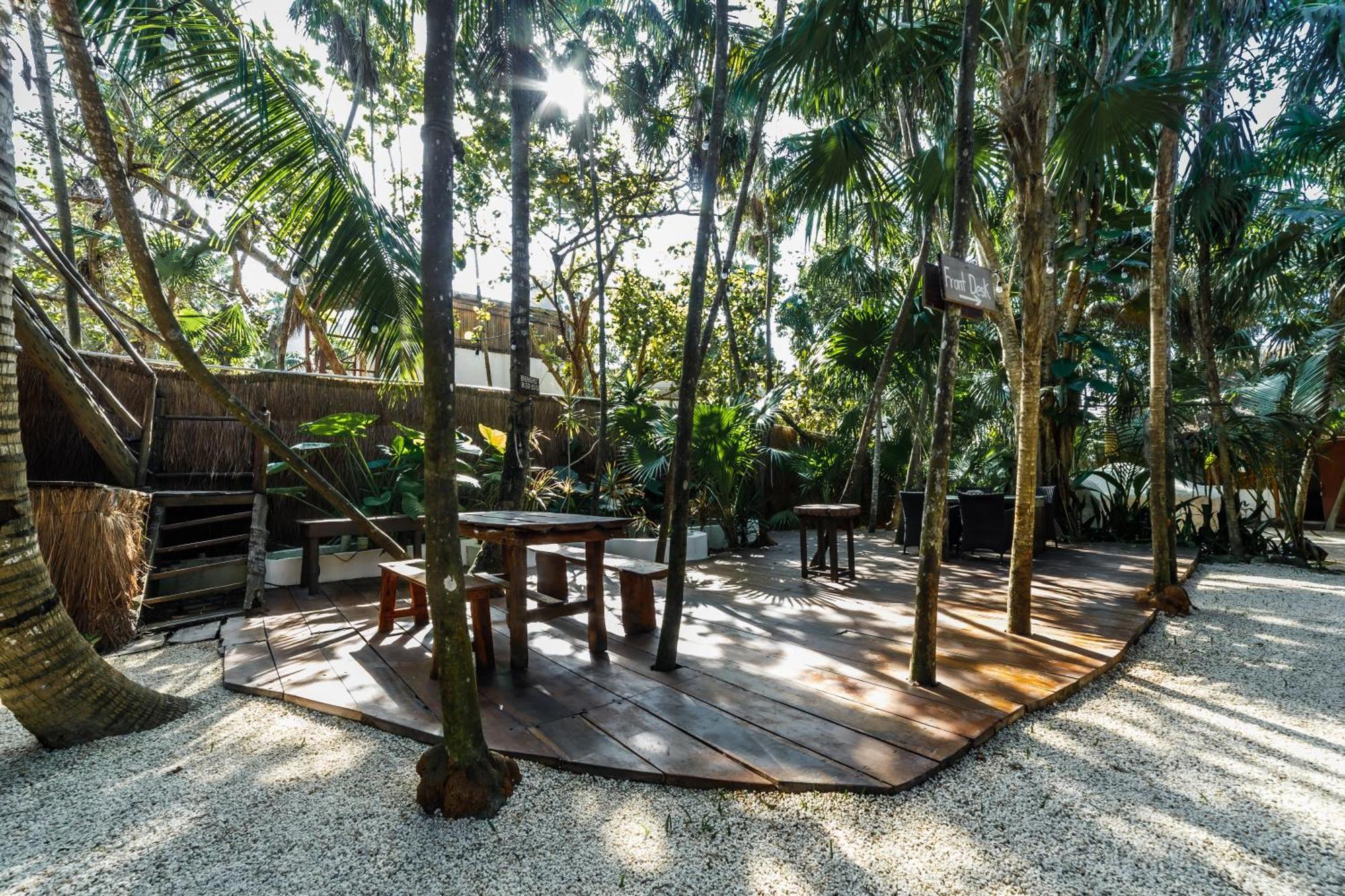 Hotel Eco Banitas Tulum Extérieur photo
