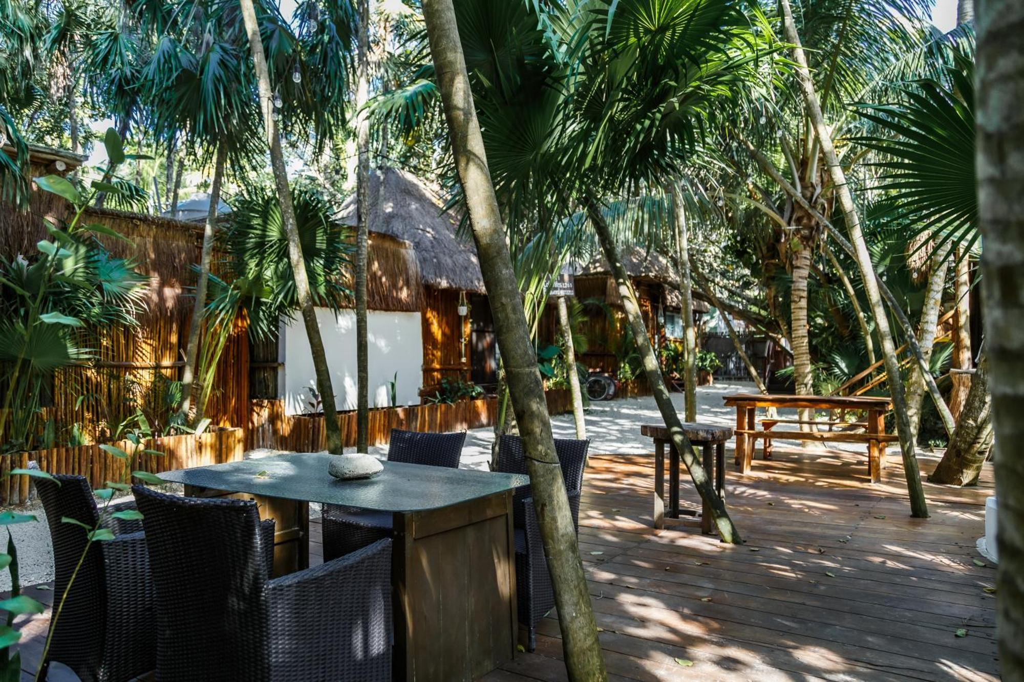 Hotel Eco Banitas Tulum Extérieur photo